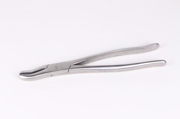 Forceps for incisor DDD
